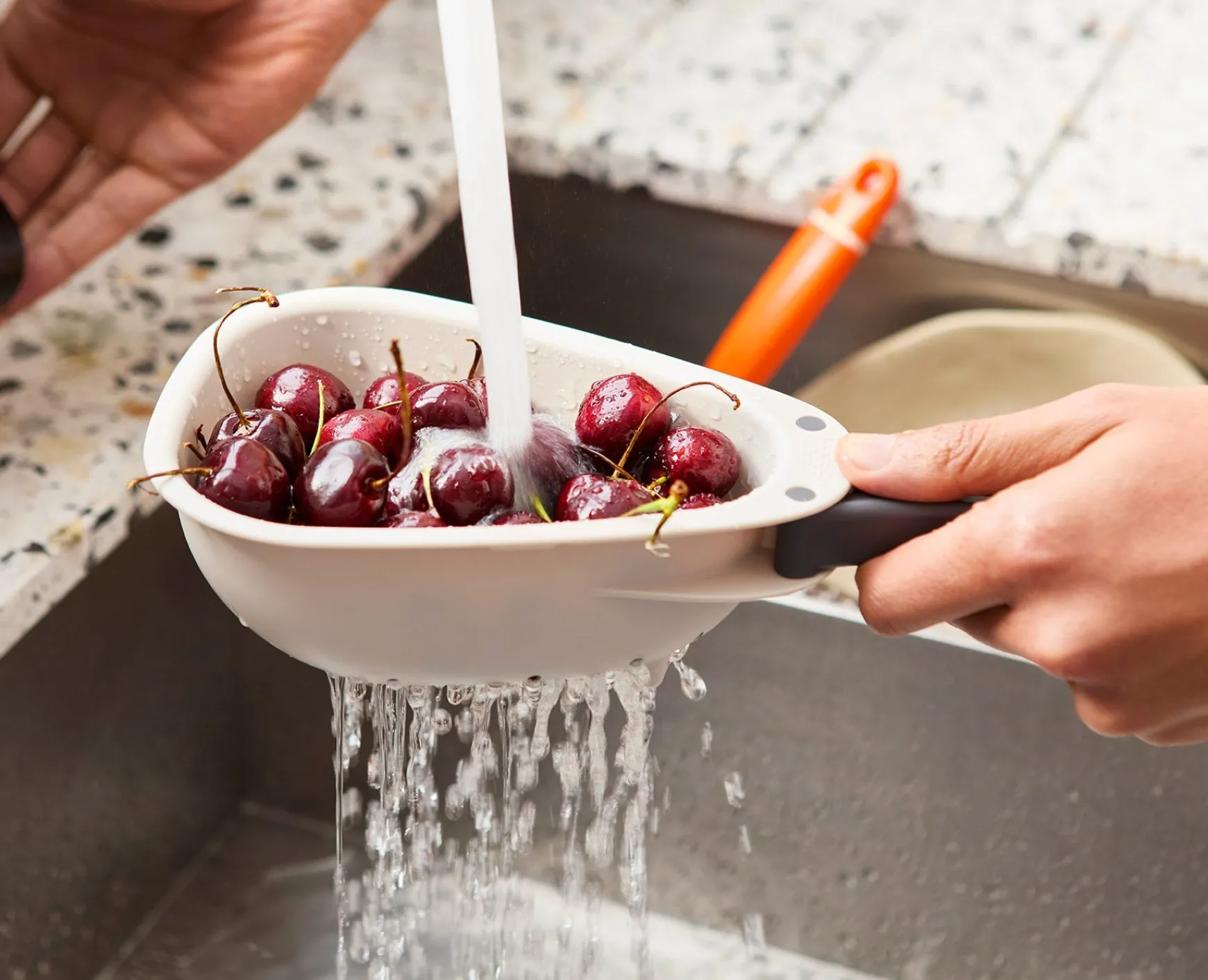 Joseph Joseph Droplet Mini White Colander with Folding Handle- Colanders & Strainers
