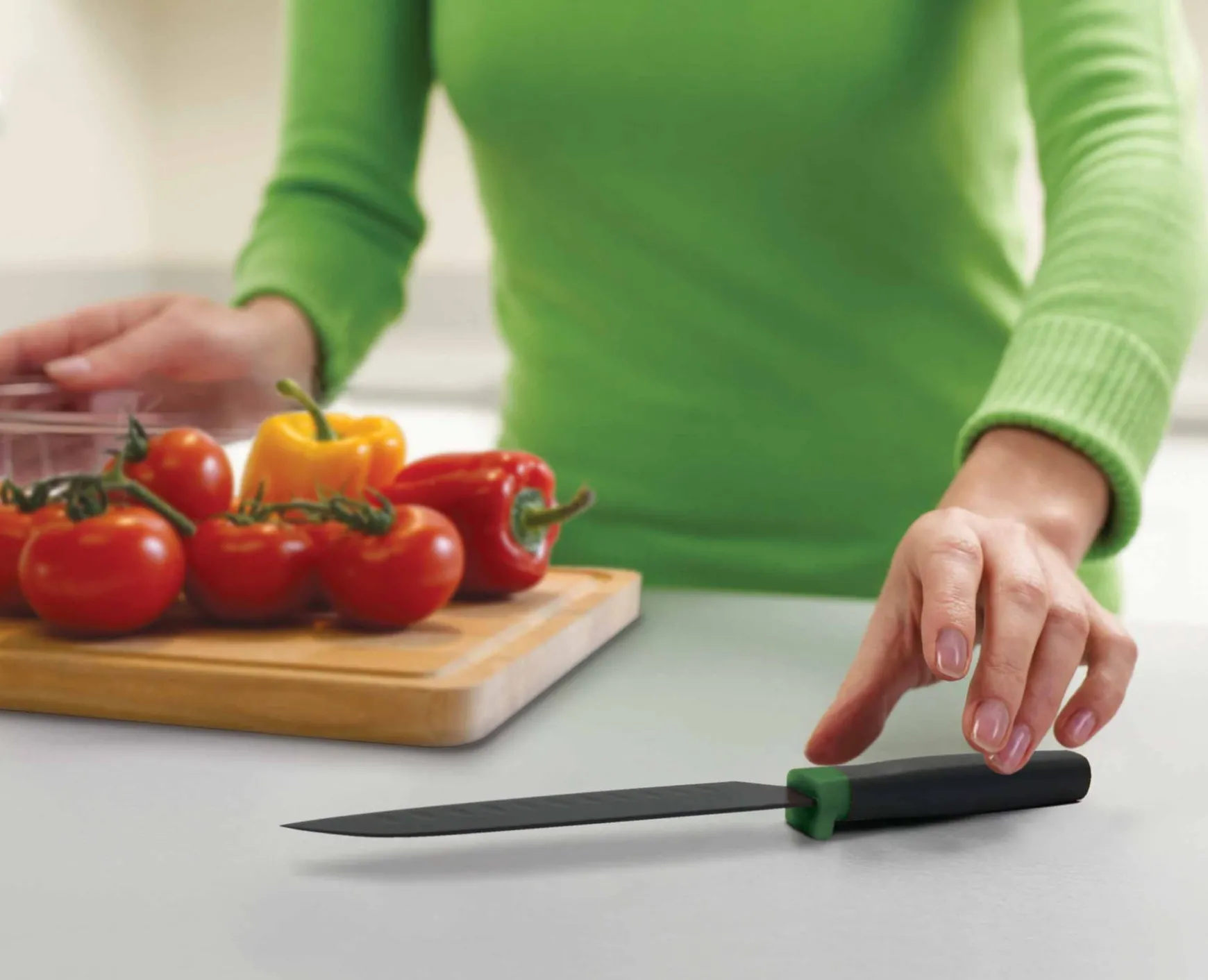 Joseph Joseph Elevate™ 6-piece Multicolor Knives Set- Knives, Knife Sets & Scissors