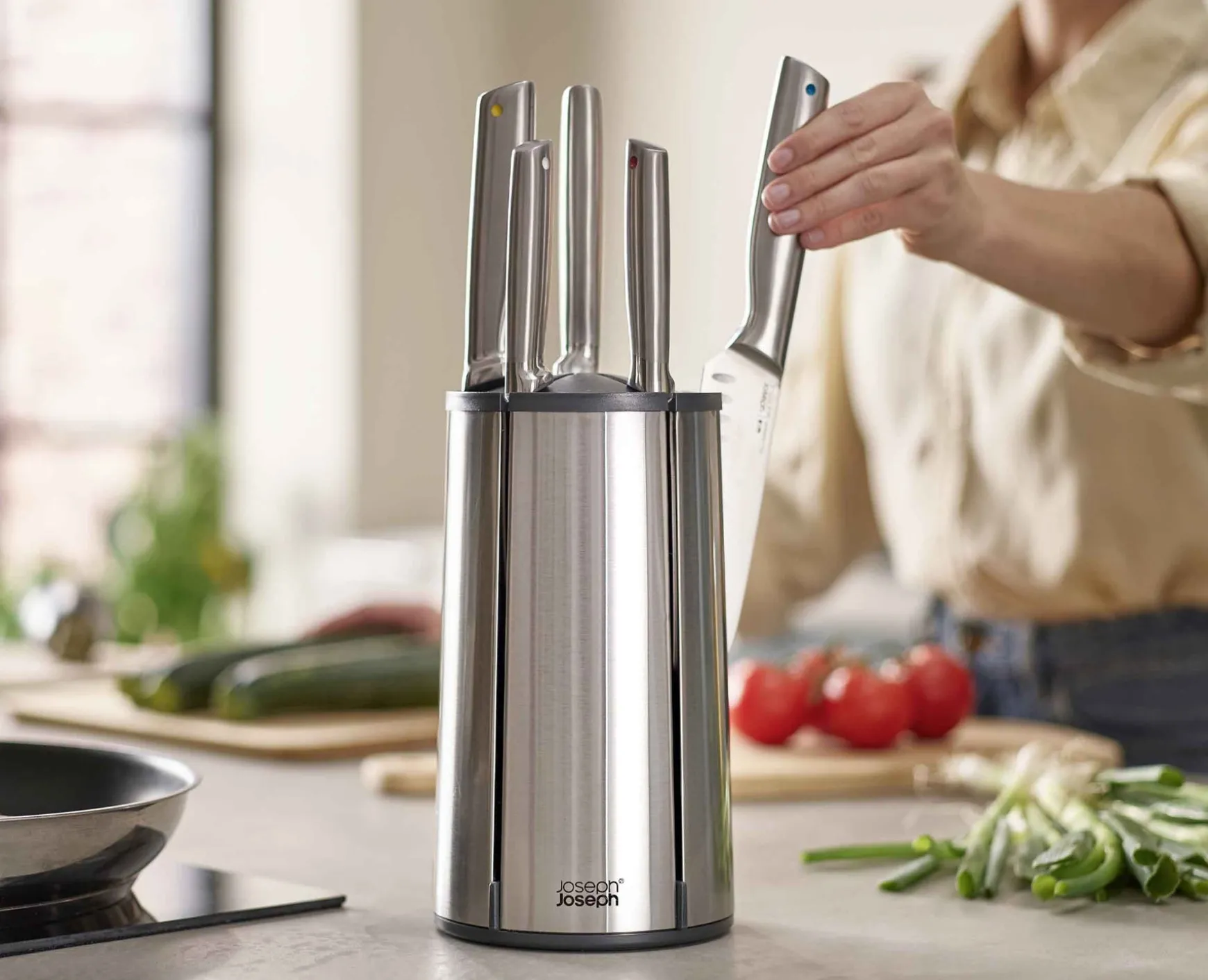 Joseph Joseph Elevate™ Steel Knives Carousel 5-piece Set- Knives, Knife Sets & Scissors