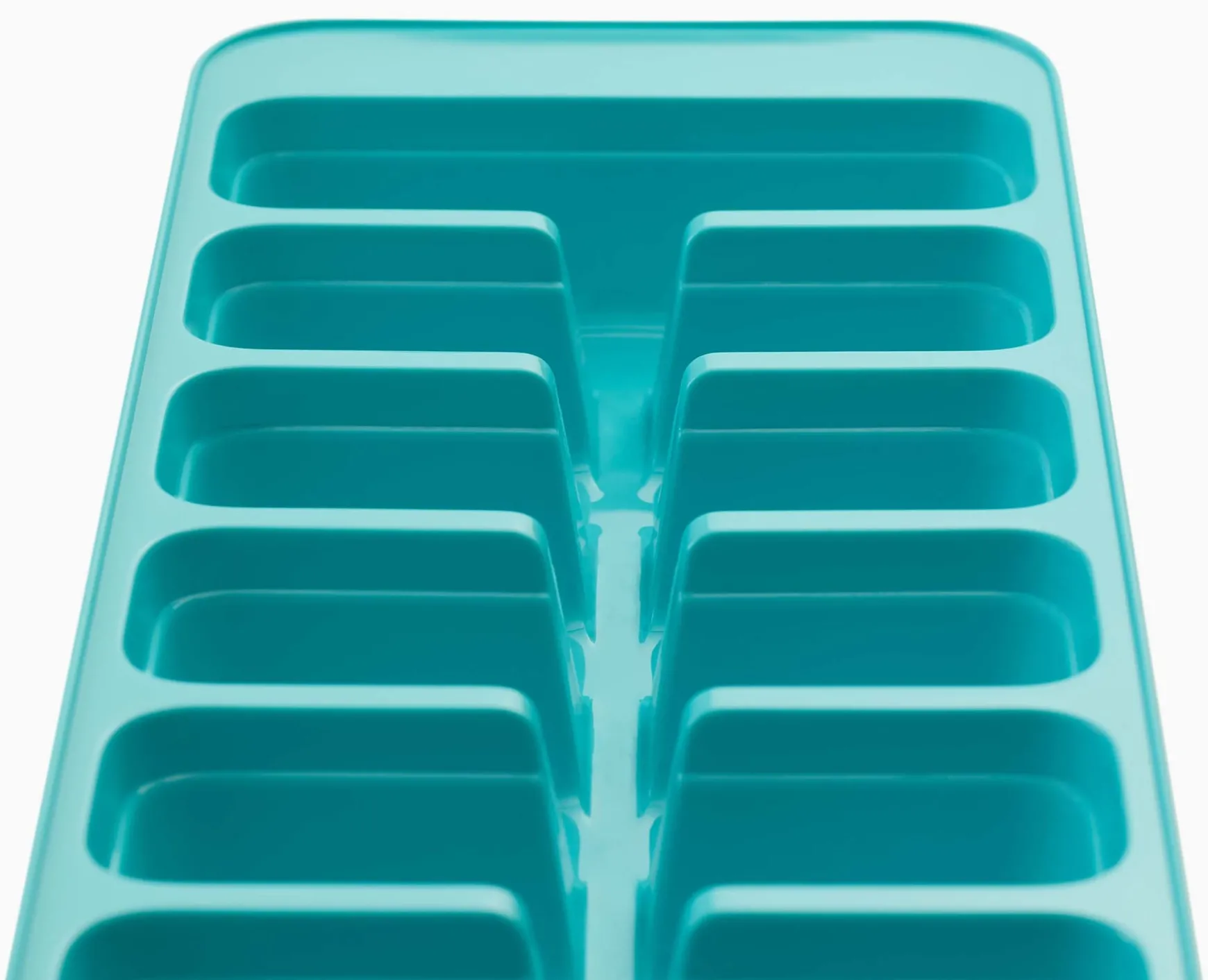 Joseph Joseph Flow™ Easy-fill Ice-cube Tray- Barware