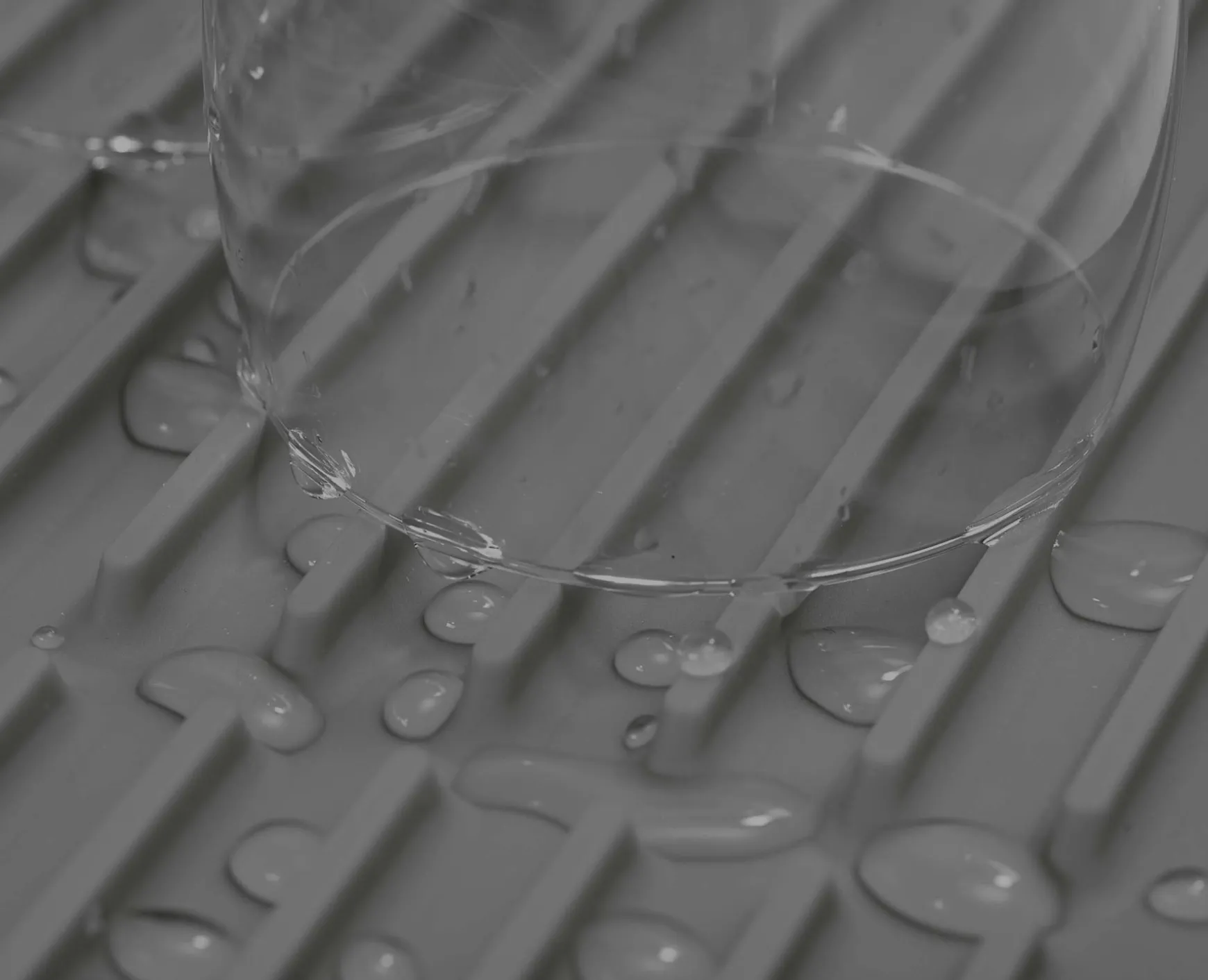 Joseph Joseph Flume™ Dish Draining Mat- Dish Racks & Drainers