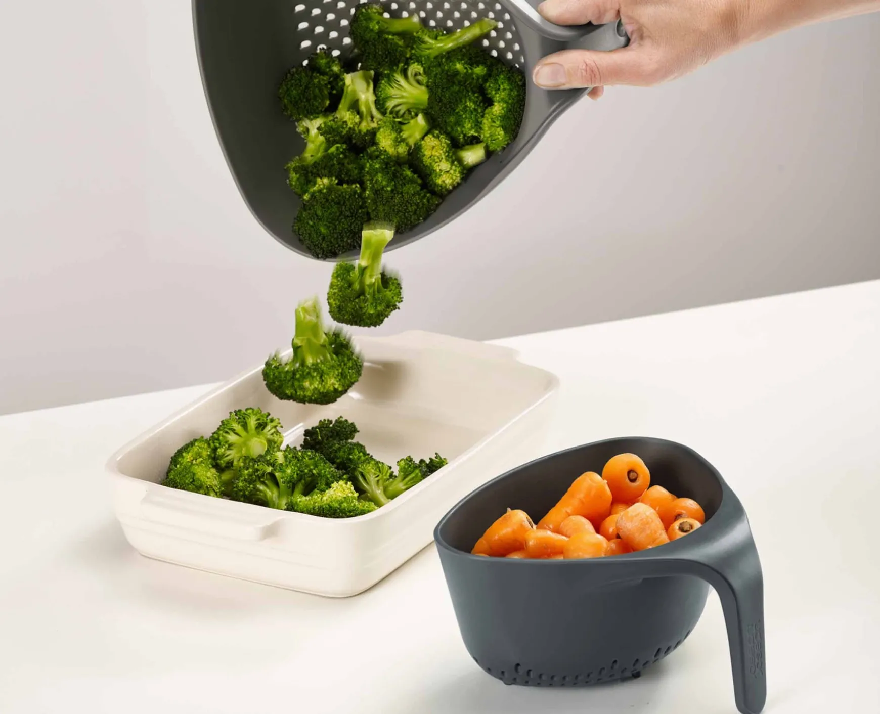 Joseph Joseph Nest™ 2-piece Colander Set- Colanders & Strainers