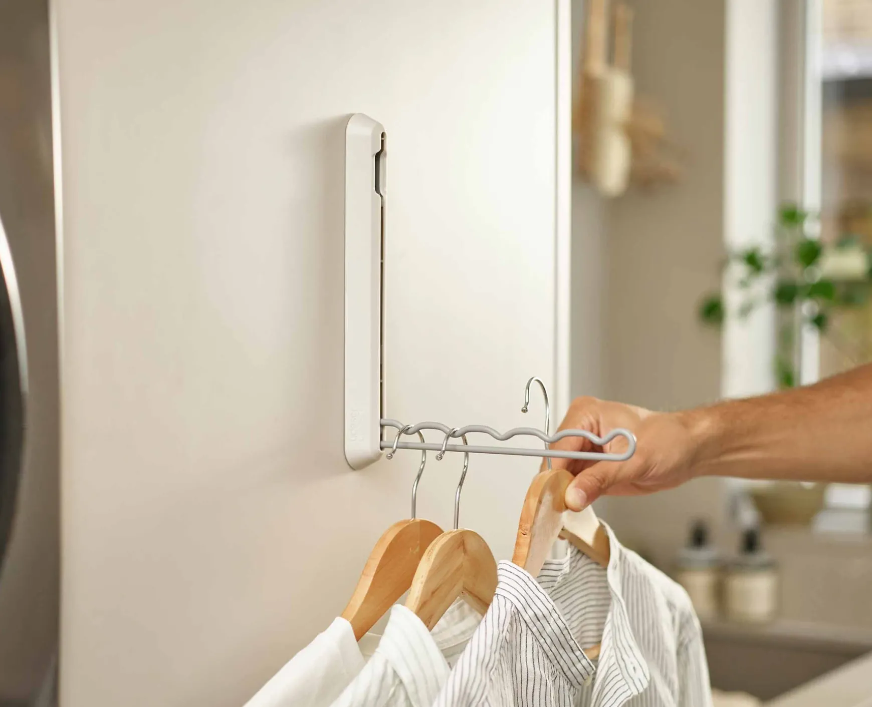 Joseph Joseph Orderly™ Retractable Hanging Rack- Closet Organization