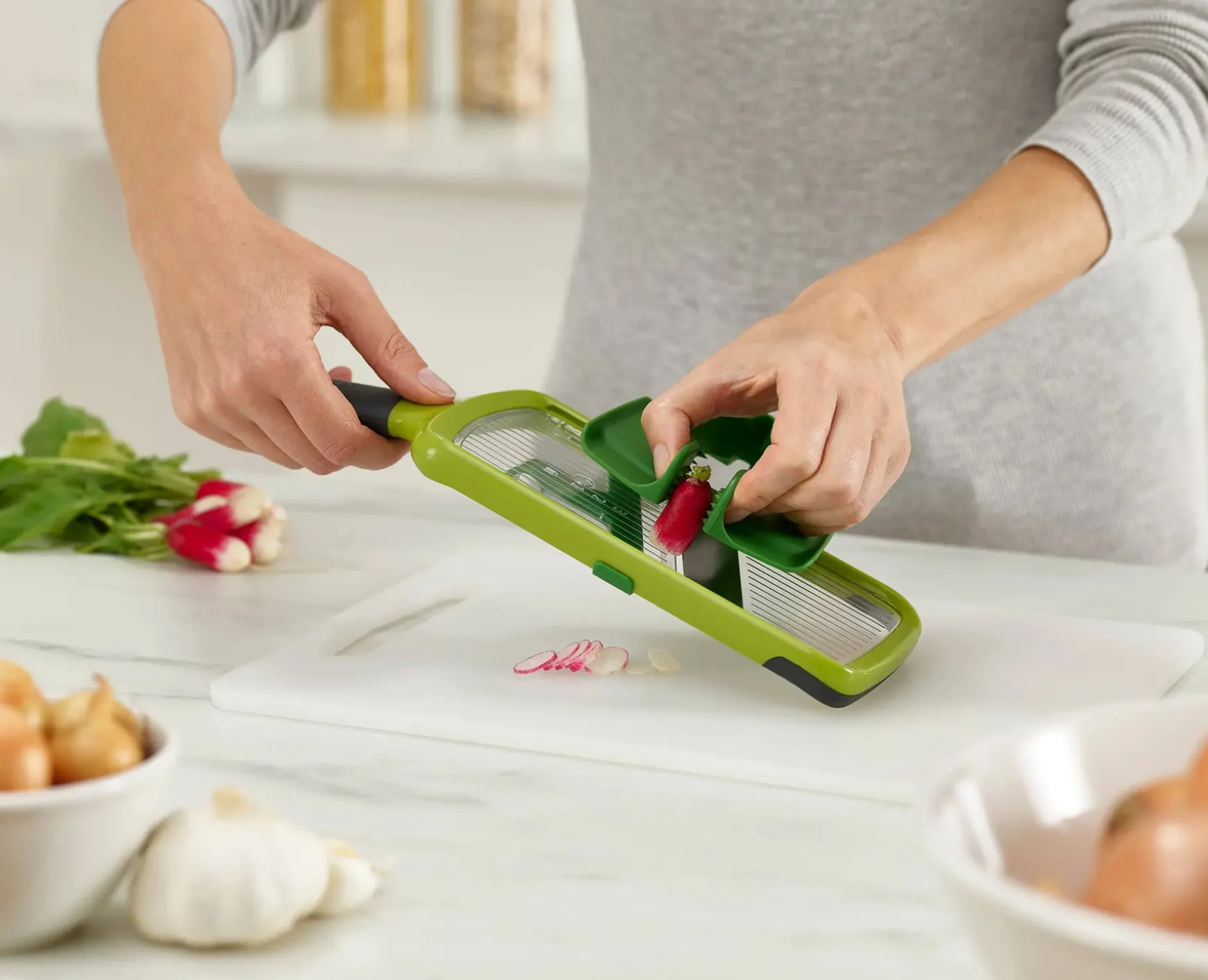 Joseph Joseph 2-piece Kitchen Gadget Set- Graters & Zesters