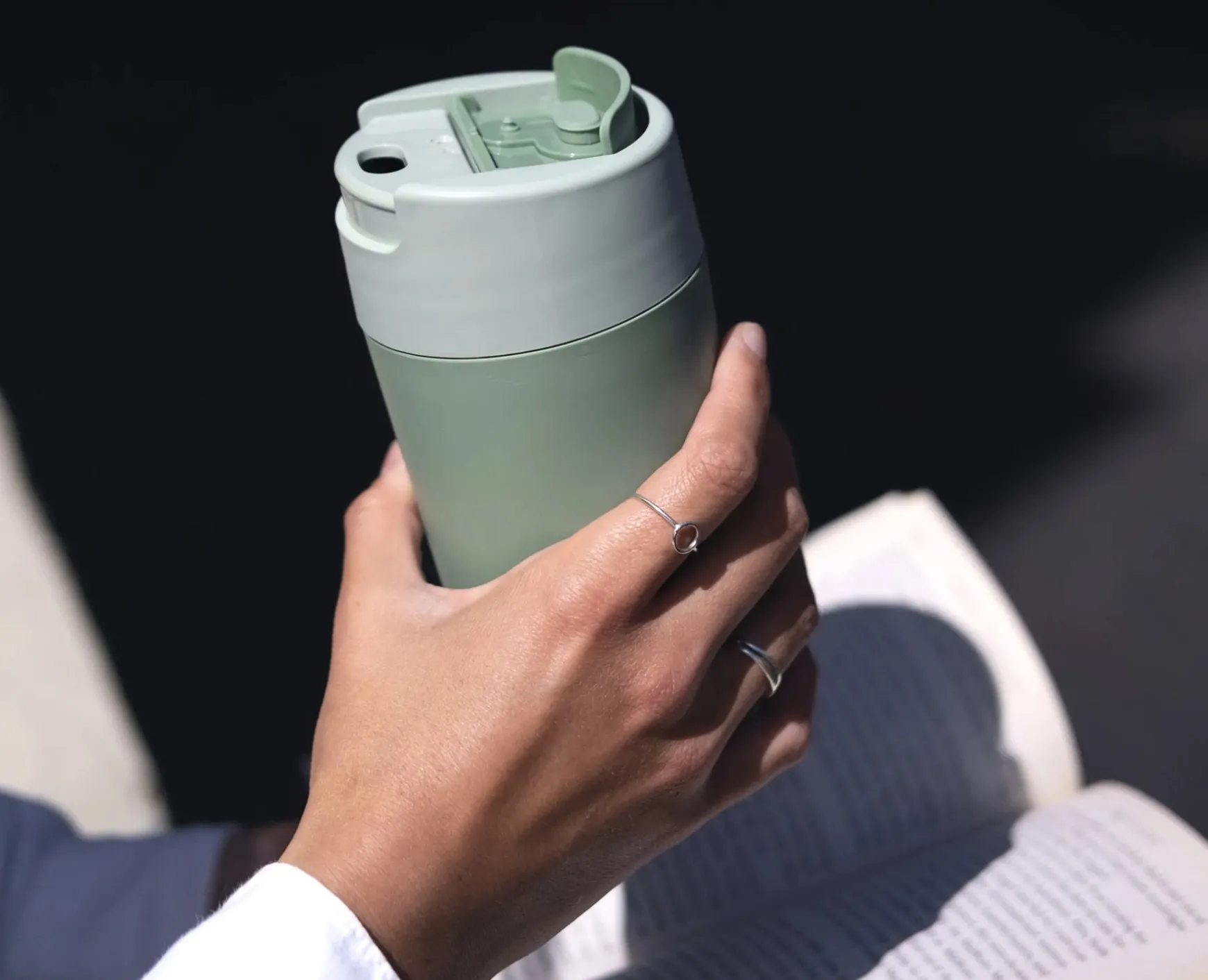 Joseph Joseph Sipp™ Travel Mug Large with Hygienic Lid 454ml- Lunch Boxes & Containers