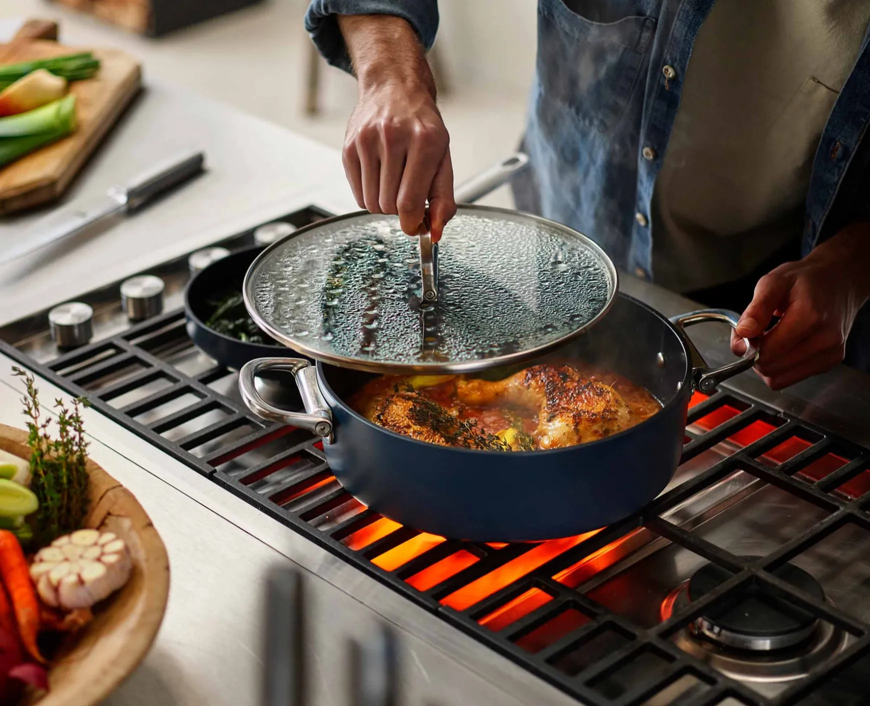 Joseph Joseph Space Folding Handle Ceramic Non-stick 5 Qt. Shallow Casserole Pan & Lid- Pots & Pans