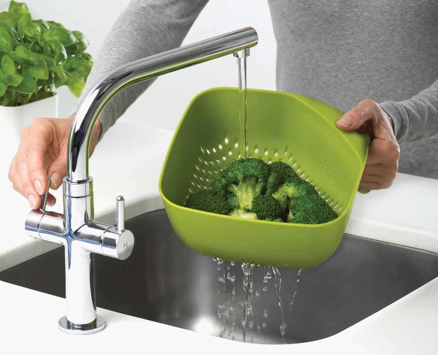 Joseph Joseph Square Colander- Colanders & Strainers