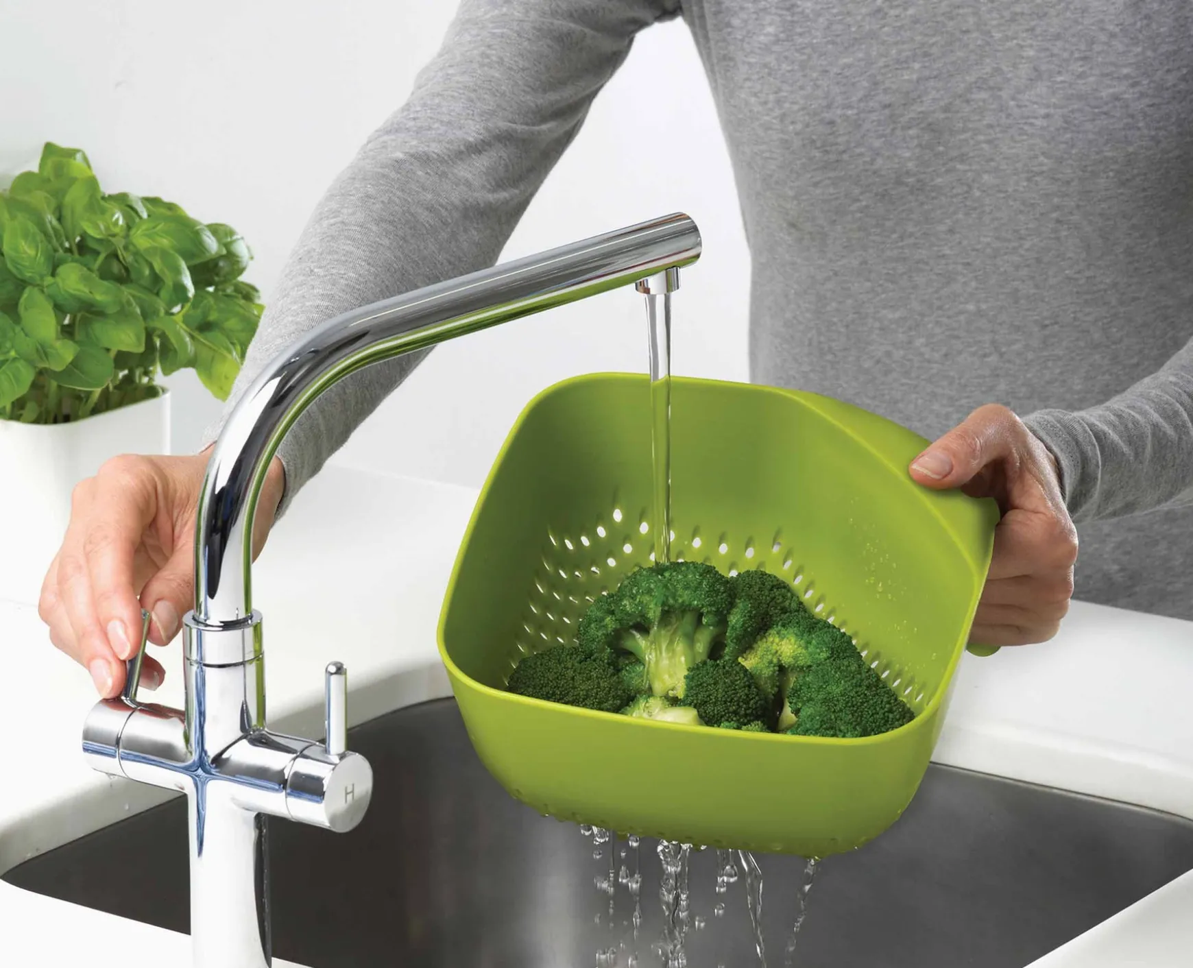 Joseph Joseph Square Colander- Colanders & Strainers