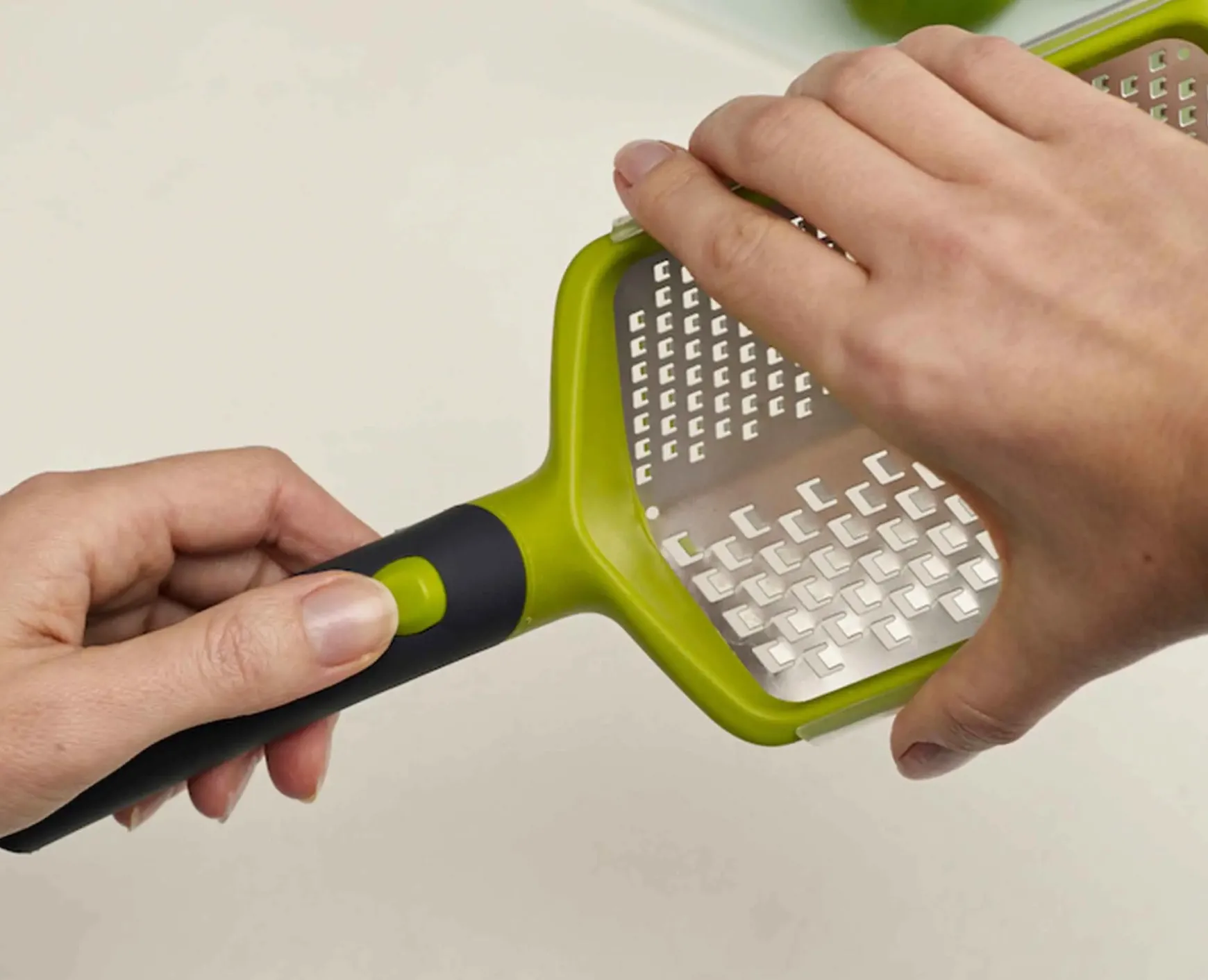 Joseph Joseph Twist Grater™- Graters & Zesters