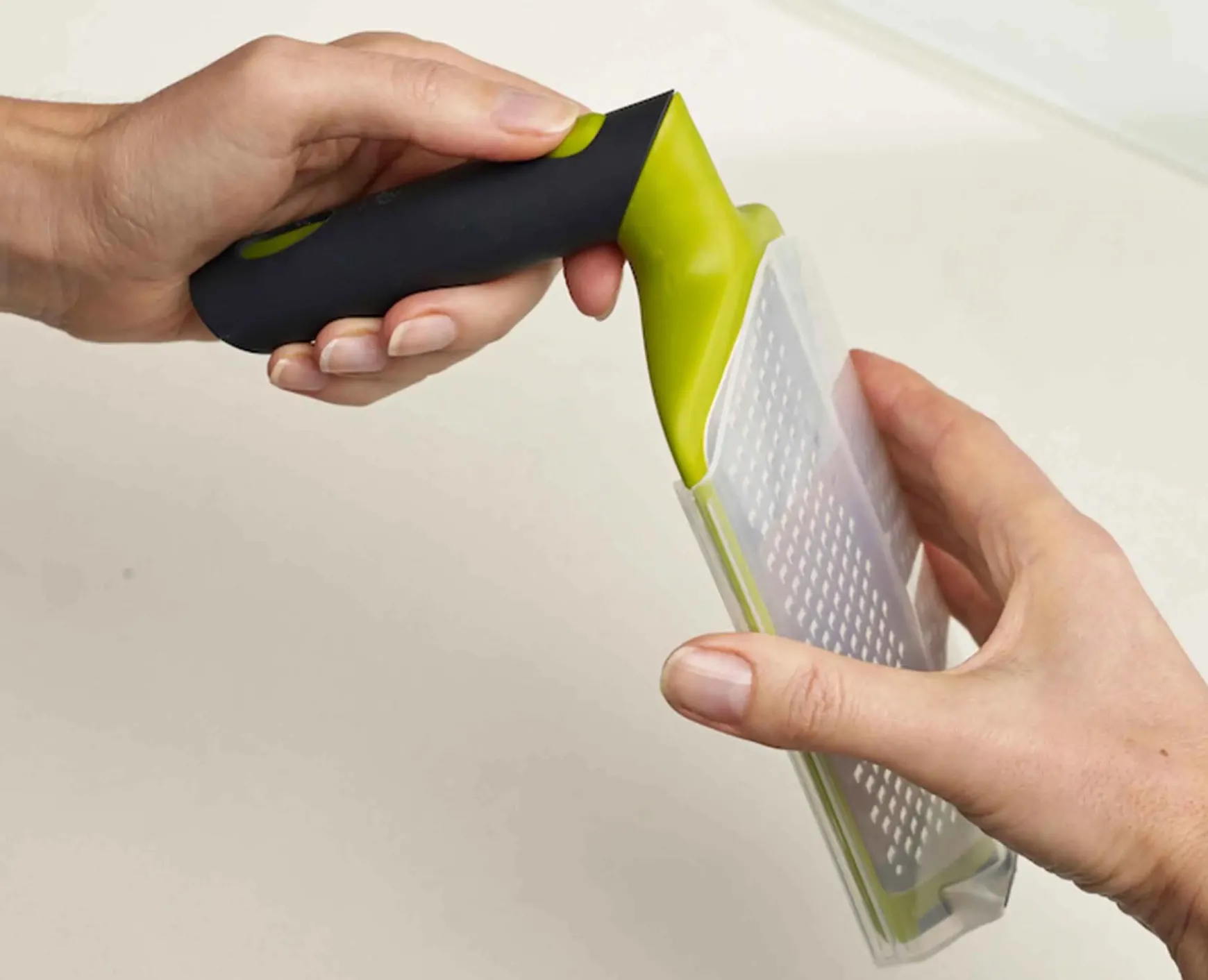 Joseph Joseph Twist Grater™- Graters & Zesters