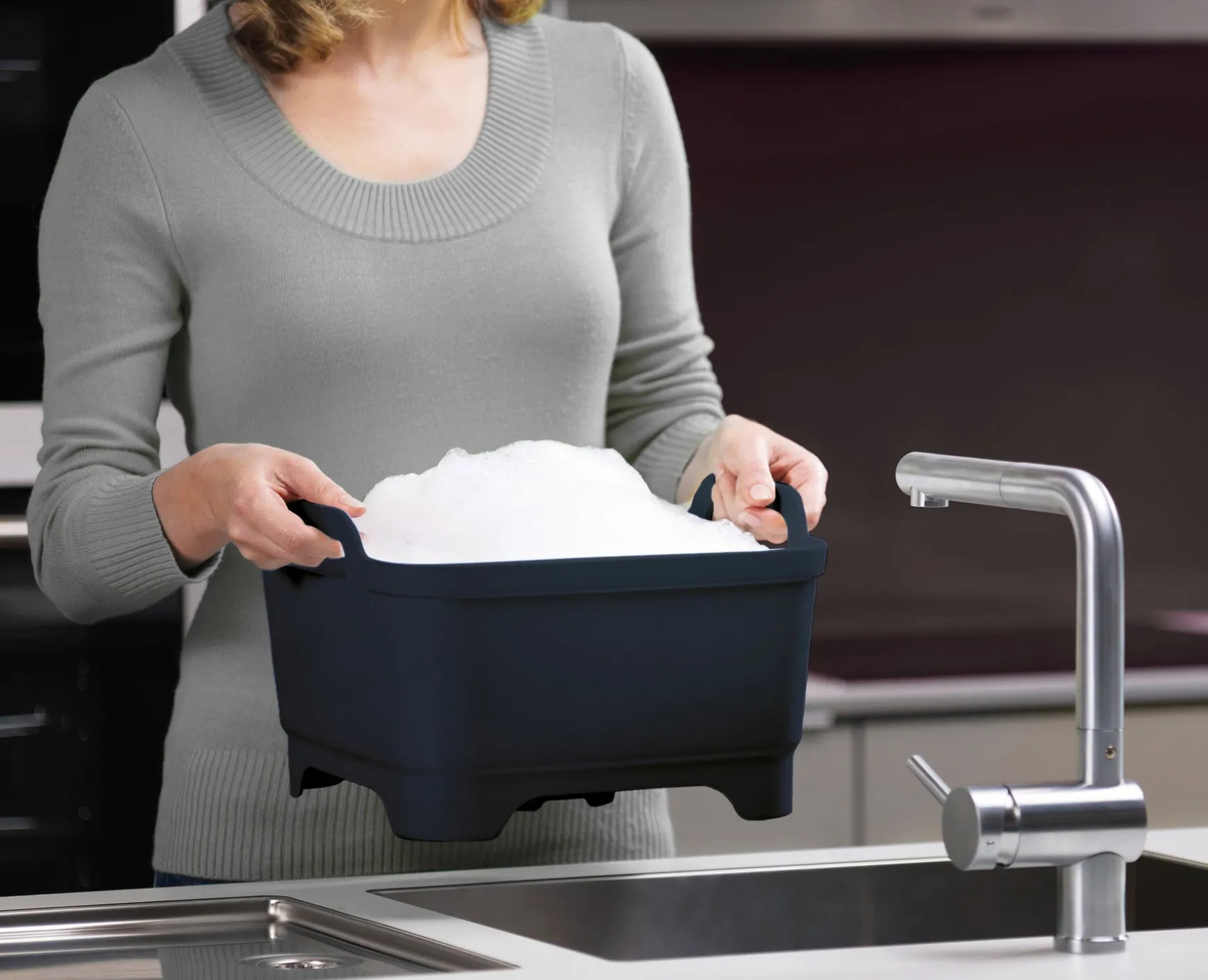 Joseph Joseph Wash&Drain™ Washing-up Bowl- Sink & Washing Up Bowls